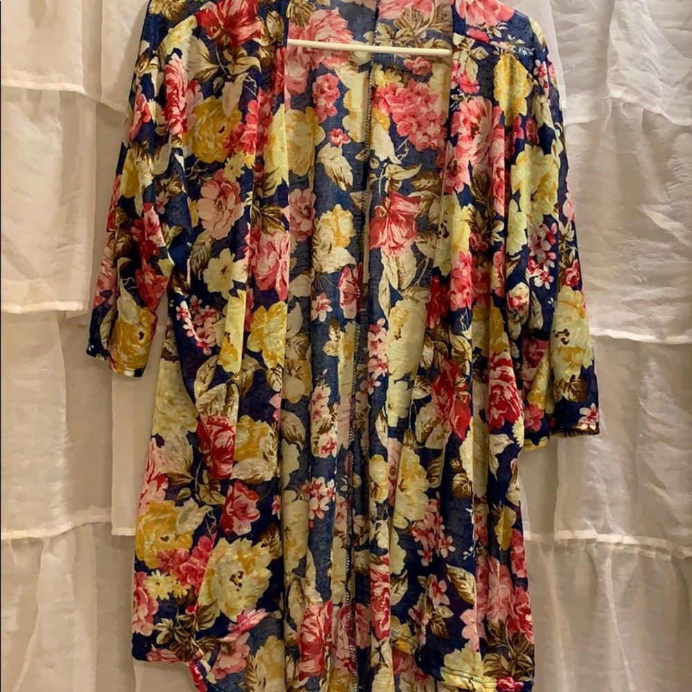 FLORAL LULAROE LINDSAY